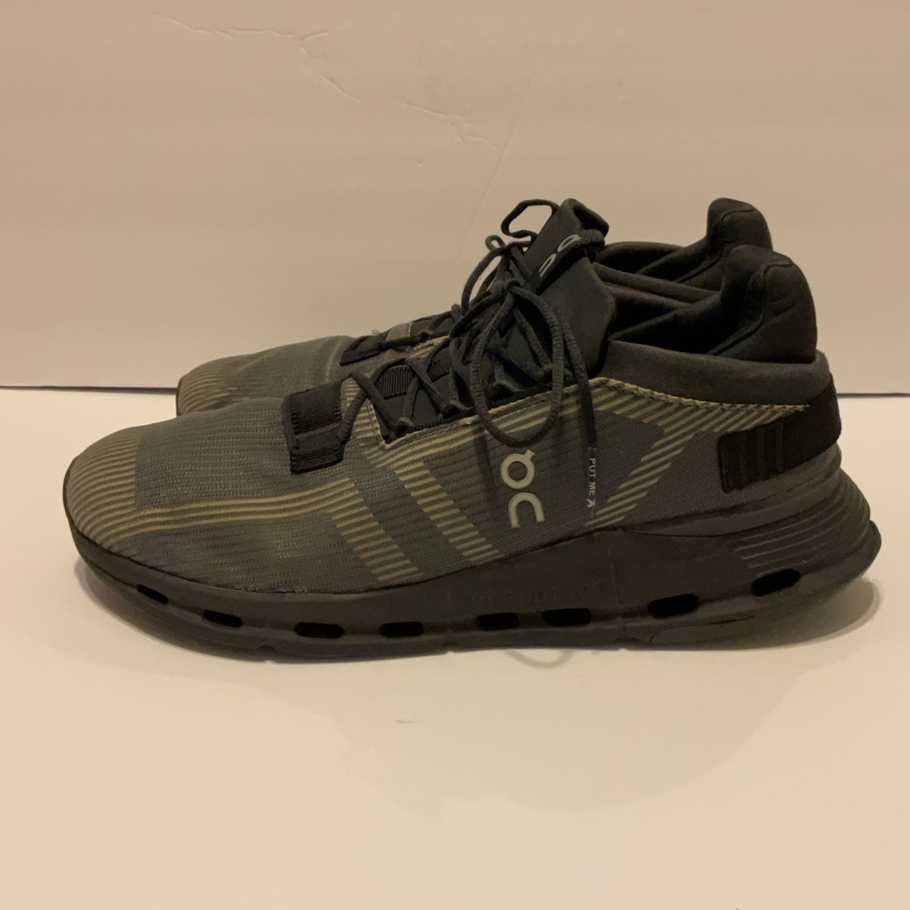 On Cloud On Running Cludnova Void Eclipse Undyed … - image 2